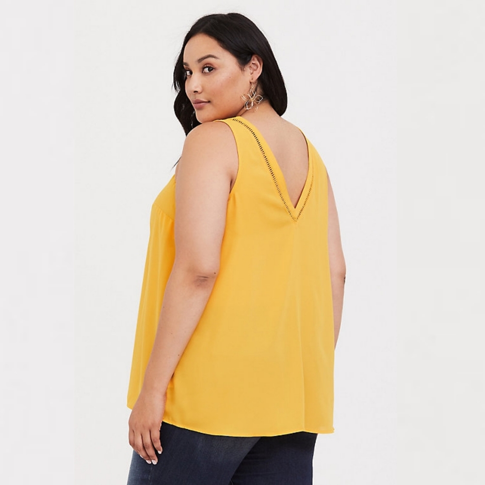 🎉 SALE 🎉HP🎉 Torrid Golden Yellow Eyelet Georgette Tank - Picture 9 of 10
